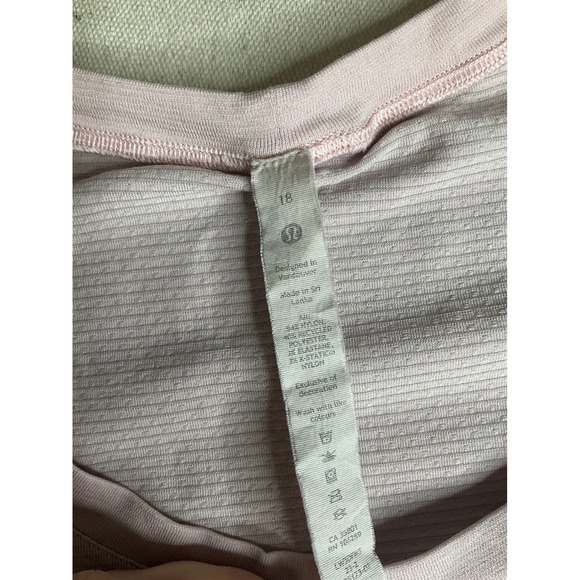 Lululemon Top Bundle Womens 18 - Picture 4 of 9